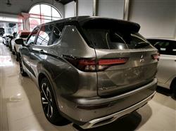 میتسوبیشی ئاوتلاندەر